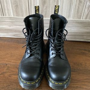 Dr.Martens leather there boots *worn twice